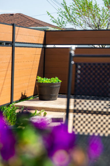 Modern Composite Horizontal Semi Privacy Fence with Aluminum Posts and Rails