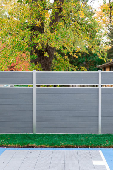 Modern Composite Horizontal Semi Privacy Fence Panels with Aluminum Posts and Rails
