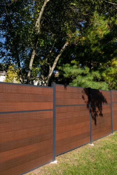 Modern Composite Horizontal Privacy Fence with Aluminum Posts and Rails