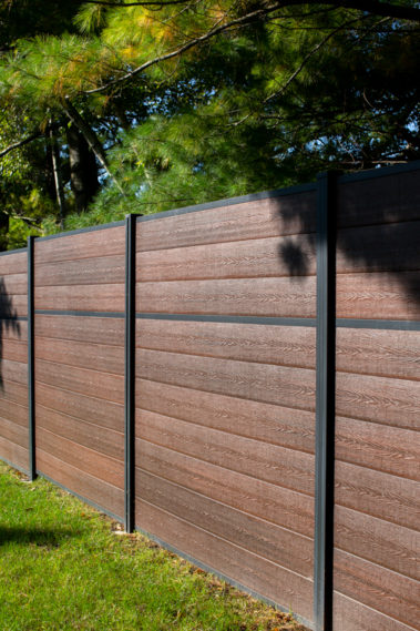 Modern Composite Horizontal Privacy Fence with Aluminum Posts and Rails