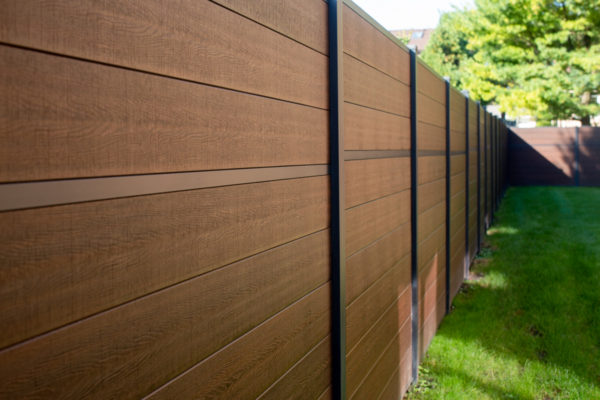 Modern Composite Horizontal Privacy Fence with Aluminum Posts and Rails