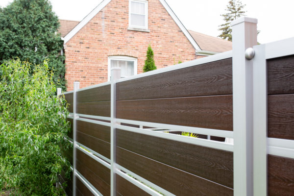 Modern Composite Horizontal Semi Privacy Fence with Aluminum Posts and Rails