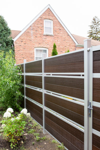 Modern Composite Horizontal Semi Privacy Fence with Aluminum Posts and Rails