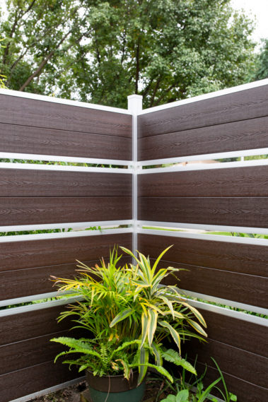 Modern Composite Horizontal Semi Privacy Fence with Aluminum Posts and Rails
