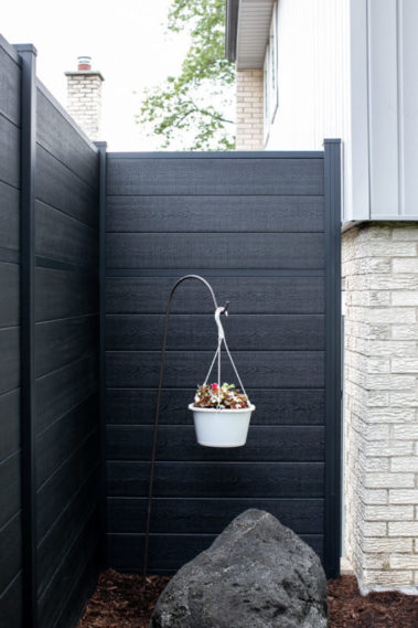 Modern Composite Horizontal Privacy Fence with Aluminum Posts and Rails