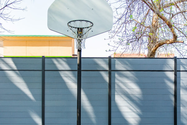 Modern Composite Horizontal Privacy Fence with Aluminum Posts and Rails